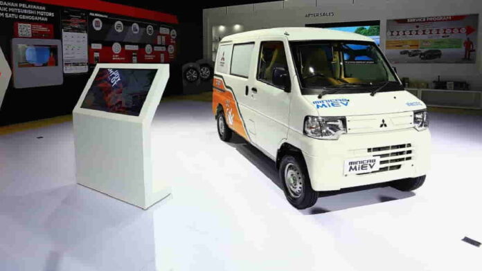 Mitsubishi Minicab MiEV