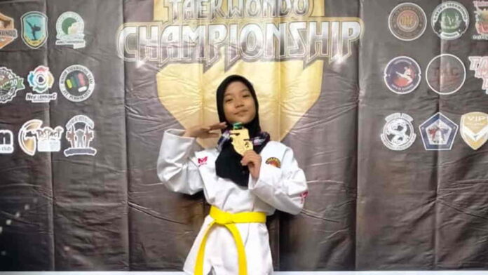 Murid MI Al-Fadliliyah Darussalam Ciamis Kirana Aqeela, Raih Emas dalam Event UIN Taekwondo Championship