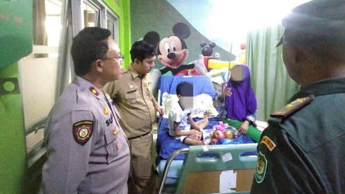 Orang Tua AL di Kota Banjar