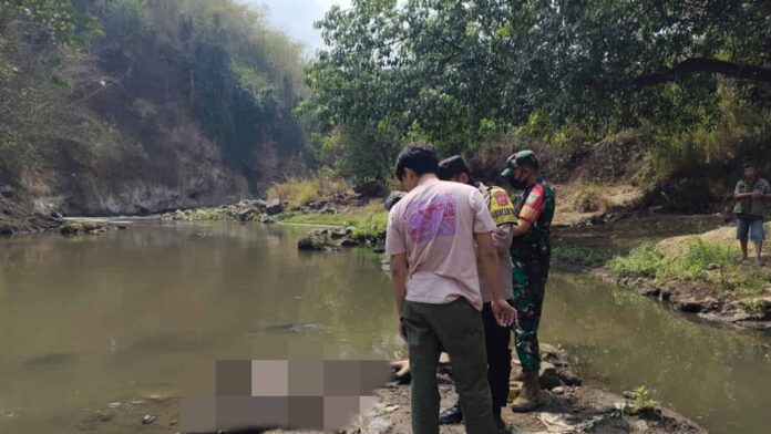 Mayat pria tanpa identitas ditemukan di Sungai Cimanuk Garut