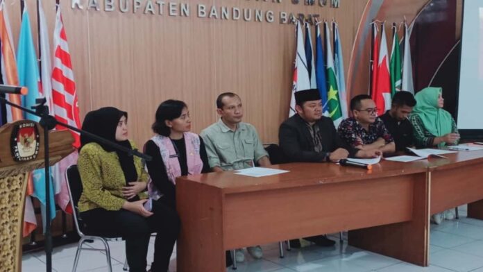 Rapat penetapan DCT KPU Kabupaten Bandung Barat