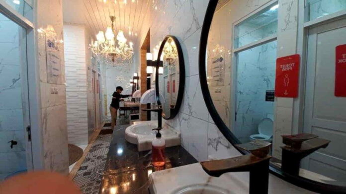 Toilet SPBU di Sukabumi