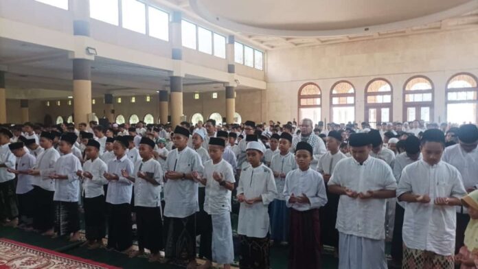 Salat Istighosah untuk rakyat Palestina