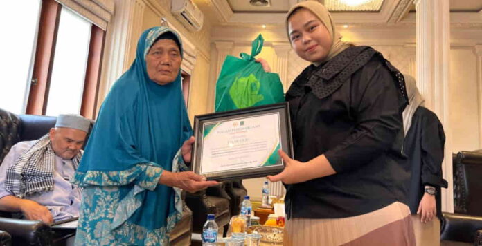 Momen Hari Pahlawan