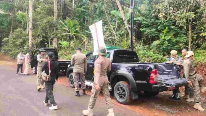 tertibkan ratusan PKL
