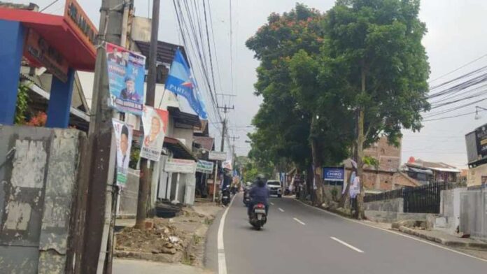 penertiban pemasangan APK yang melanggar aturan kampanye Pemilu berada di kewenangan Satpol PP