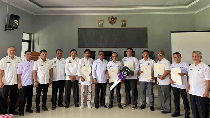 Bapenda Ciamis Kembali Serahkan Reward Sepeda Motor Bagi Desa Tercepat Lunasi PBB-P2