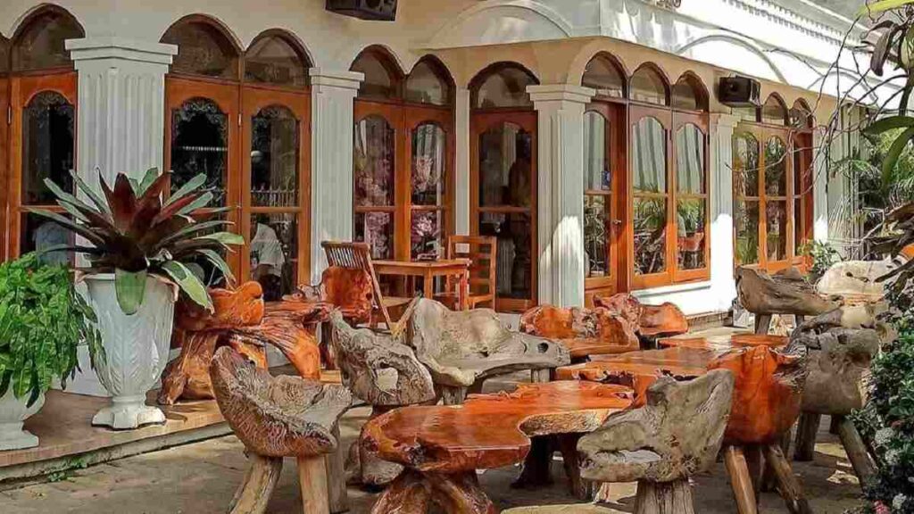 Cafe Unik di Depok