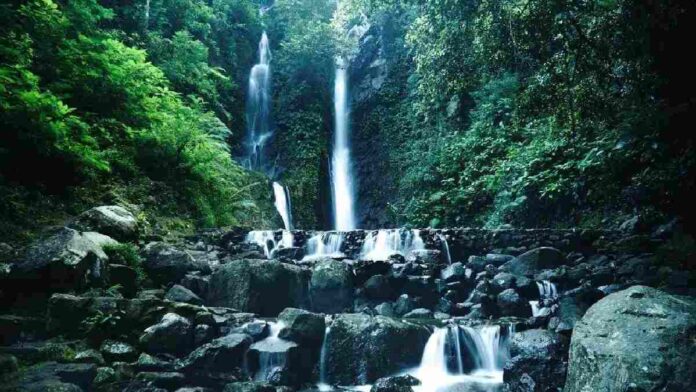 Curug Cilember Bogor, Keindahan Tujuh Air Terjun
