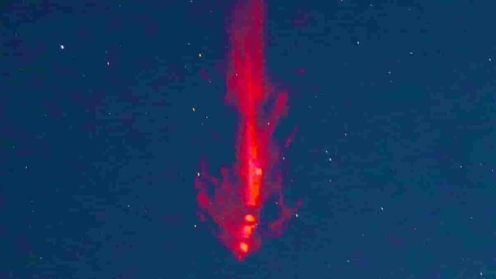 Fenomena Langit Red Sprite, Kilatan Merah yang Misterius