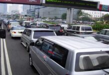DPRD mendesak Pemkot Bandung lebih serius membenahi sarana transportasi