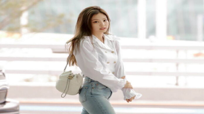 OOTD Kemeja Ala Korea untuk Melengkapi Gaya Fashion