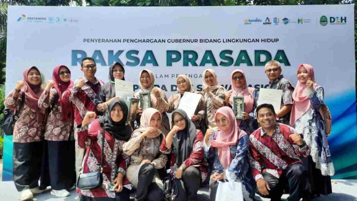 Peduli Lingkungan Hidup, Pemkab Ciamis Dapat Penghargaan Raksa Prasada dari Gubernur Jabar