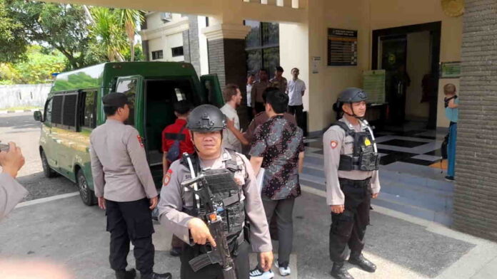 Polres Kota Banjar Lakukan Pengamanan Sidang Perdana Kasus Pembunuhan oleh WNA