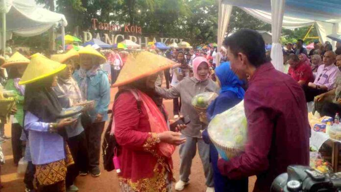 Saweran Hasil Bumi