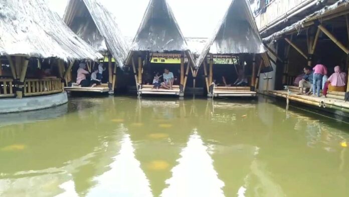 Tempat Makan Enak di Bekasi, Sajikan Menu Khas Daerah