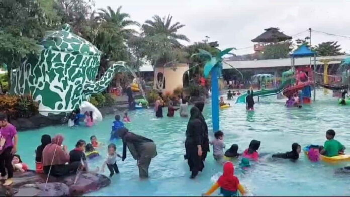 Wisata Ampera Waterpark Tasikmalaya
