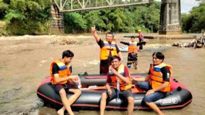 Wisata Arung Jeram Ulin Kabapa