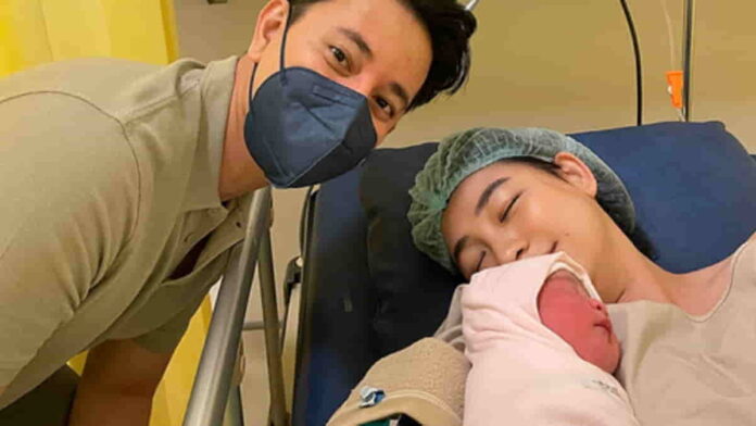 Billy Davidson Dikaruniai Anak Kedua, Kado Tahun Baru