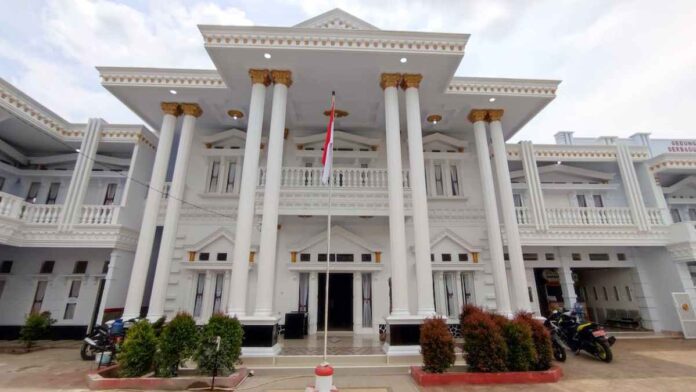 Mengintip Kantor Desa Rancah Ciamis, Bangunan Bak Istana Mewah Gaya Eropa