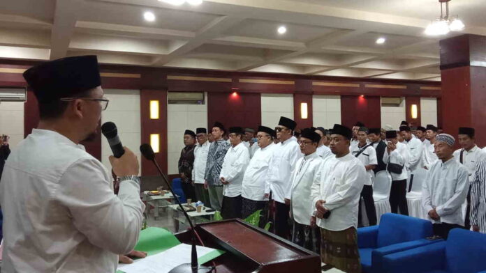 Miliki Kesamaan Prinsip Gotong Royong, Ikatan Ajengan Lembur Ciamis Dukung Ganjar Mahfud