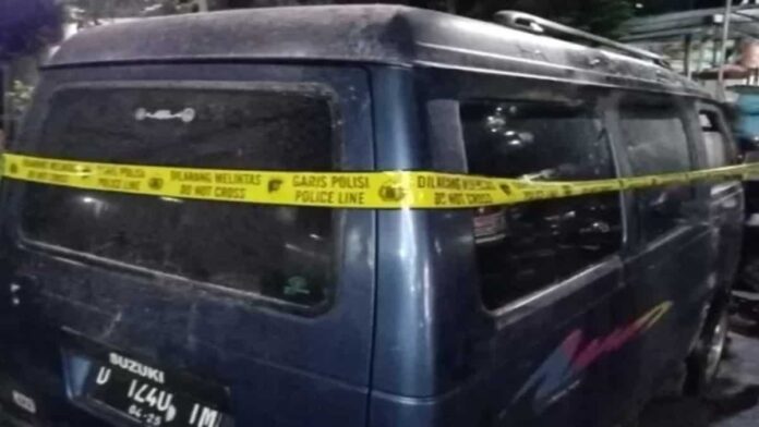 Minibus Terbakar saat isi BBM di Bandung Barat
