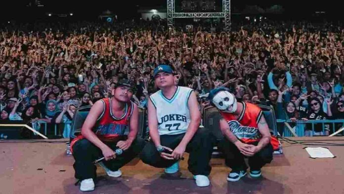 NDX A.K.A Hentikan Konser