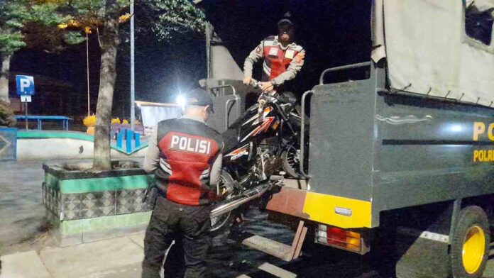 Patroli Gabungan di Banjar, Petugas Masih Temukan Pengendara Motor Gunakan Knalpot Brong