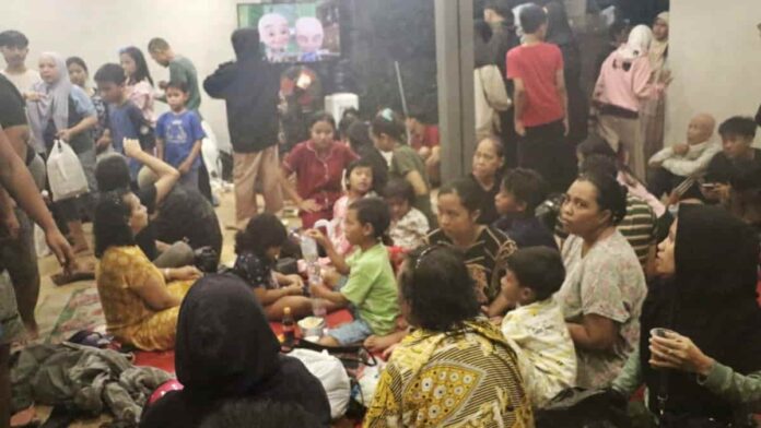 Warga terdampak banjir Braga Bandung mulai keluhkan penyakit
