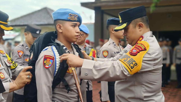 290 Personil Pengamanan TPS Polres Pangandaran Dibekali Tas, Buku Panduan Sampai Obat-obatan