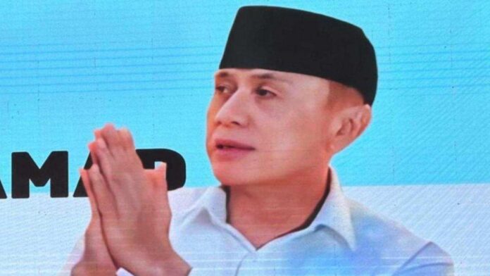 Iwan Bule Perayaan Imlek