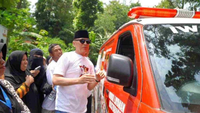 Iwan bule ambulans