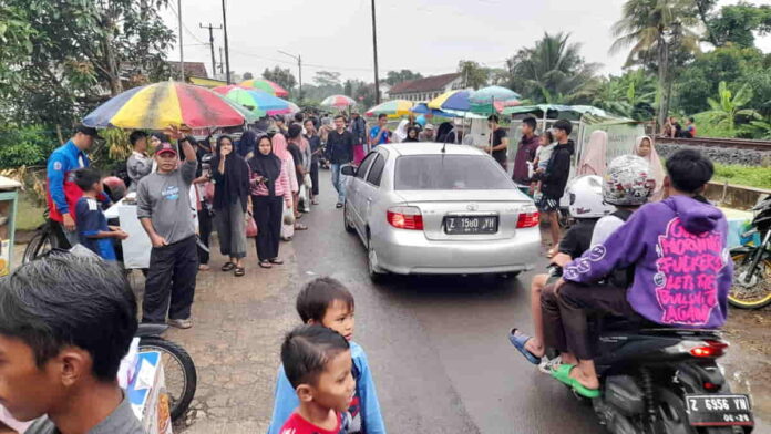 Berburu takjil saat ngabuburit di Tamjen Kota Banjar