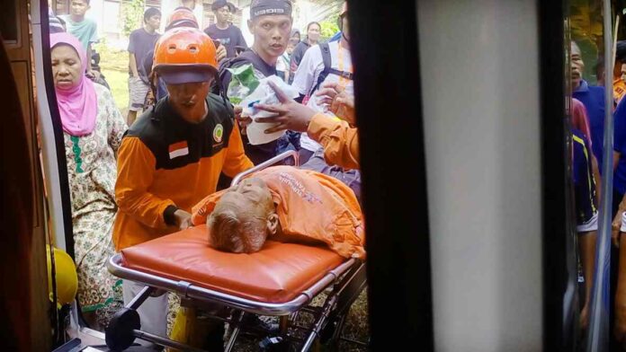 Kakek Asal Pamarican yang Hilang Akhirnya Relawan Gabungan Ciamis Berhasil Temukan