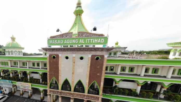 Masjid Agung Al Ittihad Tangerang