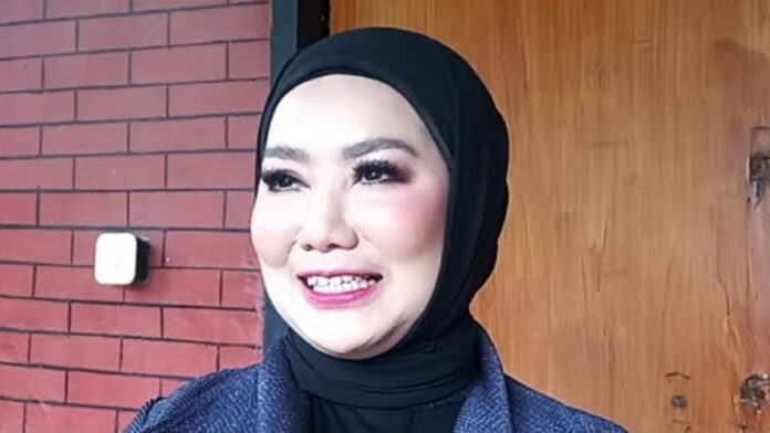 Reza Artamevia Mantap Berhijab, Minta Didoakan Agar Istiqomah