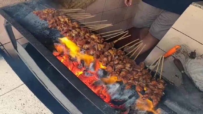 Sate Matuh Garut Asli Menggunakan Daging Domba Lokal