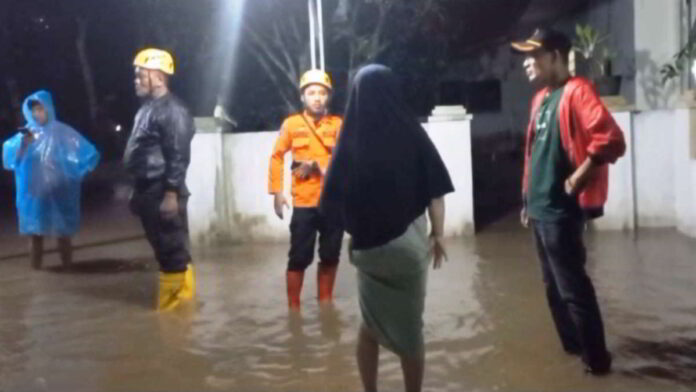 Puluhan Rumah Terendam Banjir