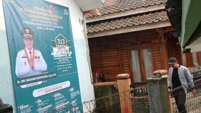 baliho bupati bandung
