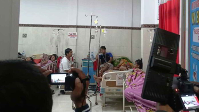 Baksos Bagi-bagi Takjil Gratis