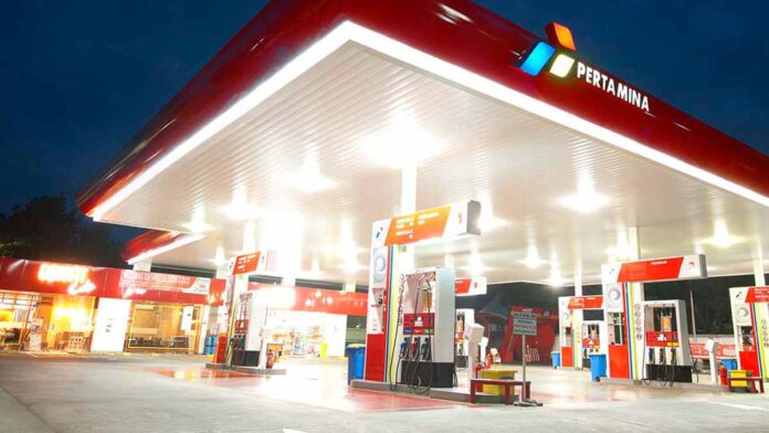Motorist dari Pertamina Bantu Pemudik Kehabisan Bensin di Jalur Tasikmalaya