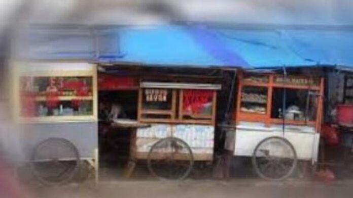 Pembatasan waktu berjualan PKL saat malam takbiran