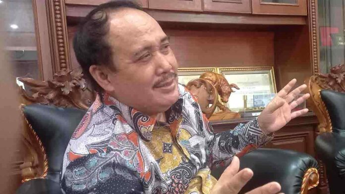 Pengelolaan parkir Acak-acakan