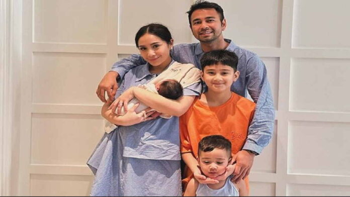 Raffi Ahmad Adopsi Anak