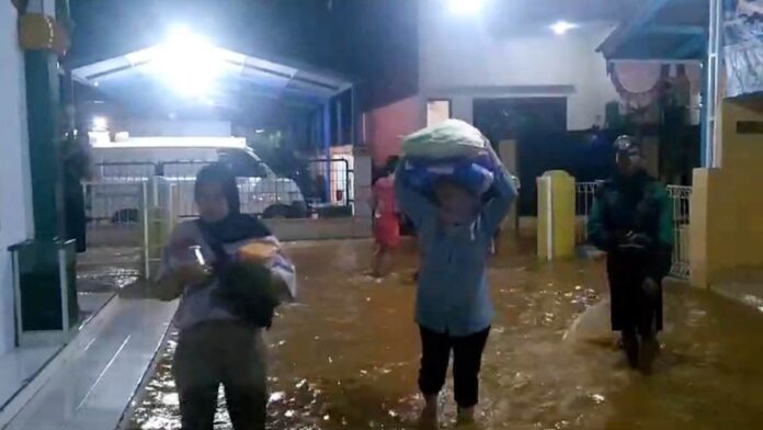 Ribuan Rumah di Tasikmalaya Terendam Banjir Luapan Sungai Citanduy dan Cikidang