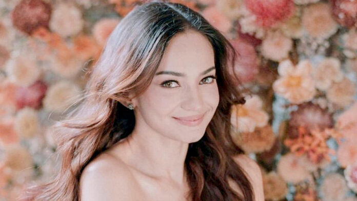 Enzy Storia Ngeluh Biaya Pajak Mencekik dari Bea Cukai