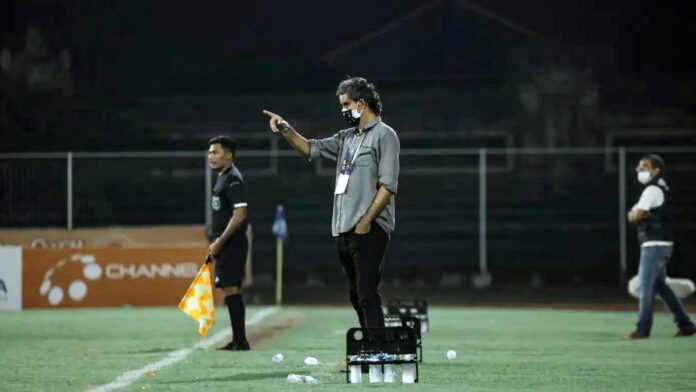 Leg Pertama Championshio Series, Coach Teco Ngga Nyangka Persib Mainkan Strategi Ini