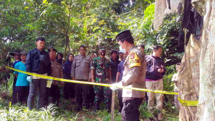 Mayat Bayi Dibungkus Plastik Hitam Ditemukan di Garut