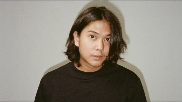 Profil Iqbaal Ramadhan yang Single MV Dikritik Netizen