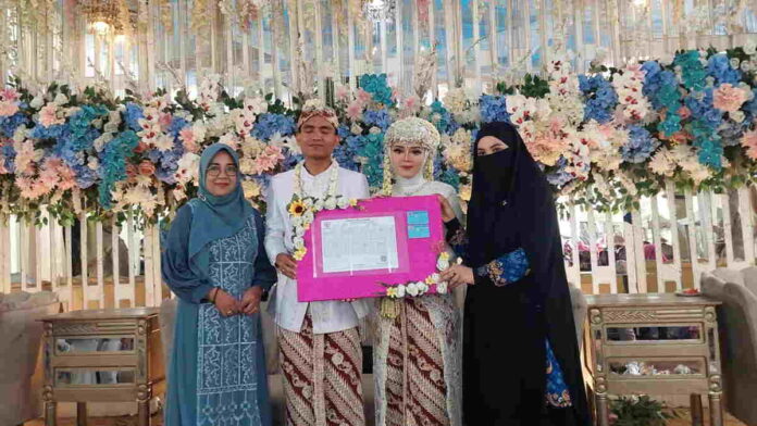 Program Pelaminan Pengantin, Pasangan Baru Nikah Langsung Dapat Adminduk dari Disdukcapil Ciamis
